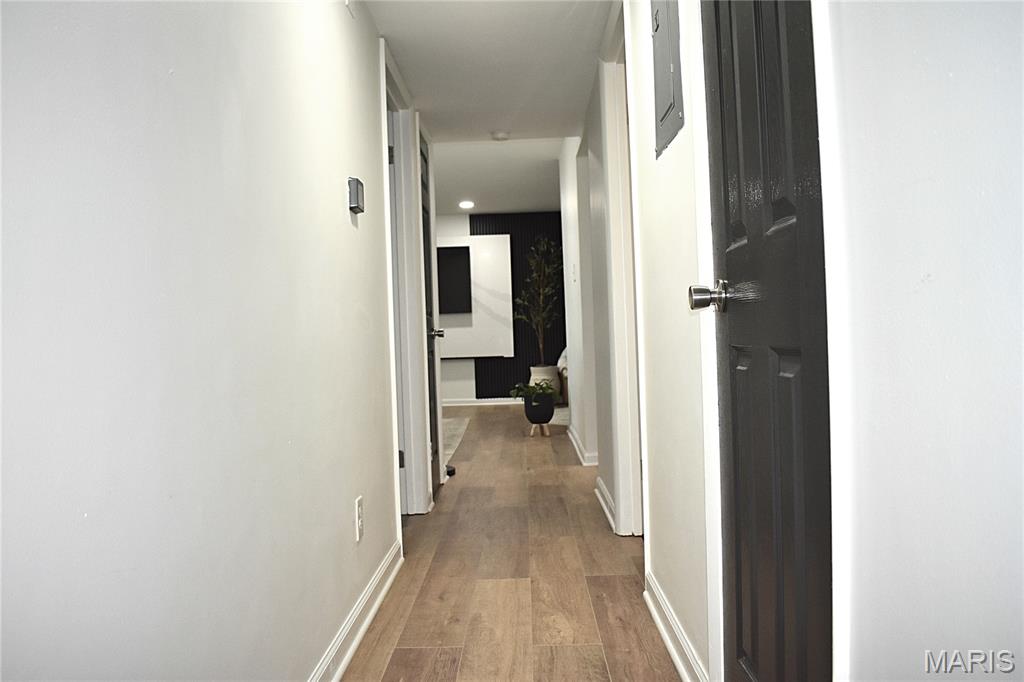 10003 Sakura Drive D Property Photo 14