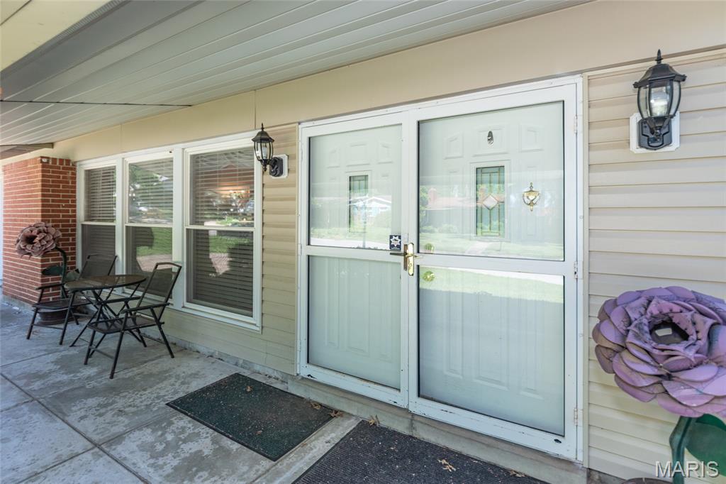 1204 Hobson Drive Property Photo 2