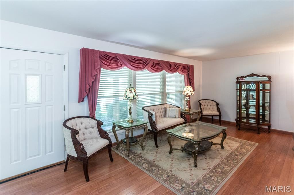 1204 Hobson Drive Property Photo 3
