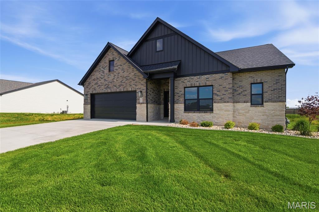 837 Bushwood Way Property Photo 4