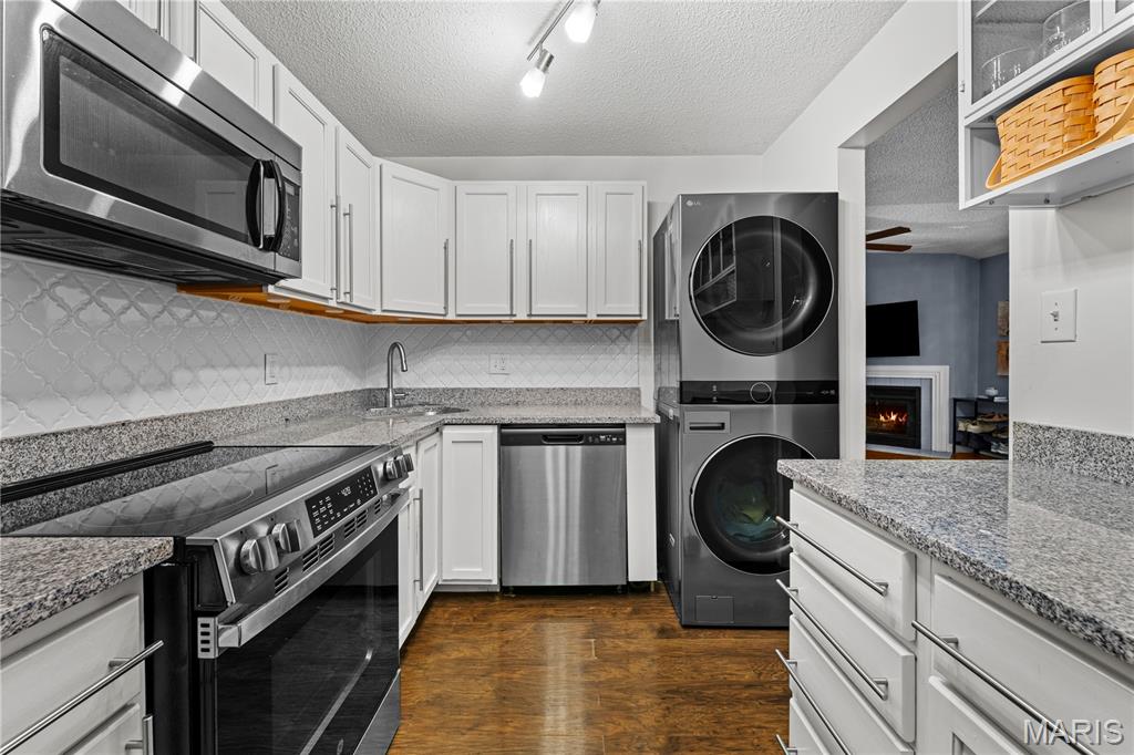 9125 N Swan Circle Property Photo 1
