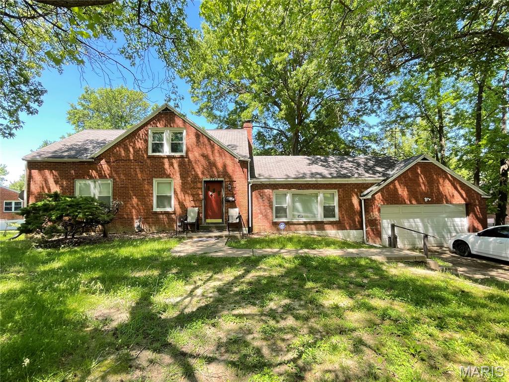 3523 Elmhurst Drive Property Photo 1
