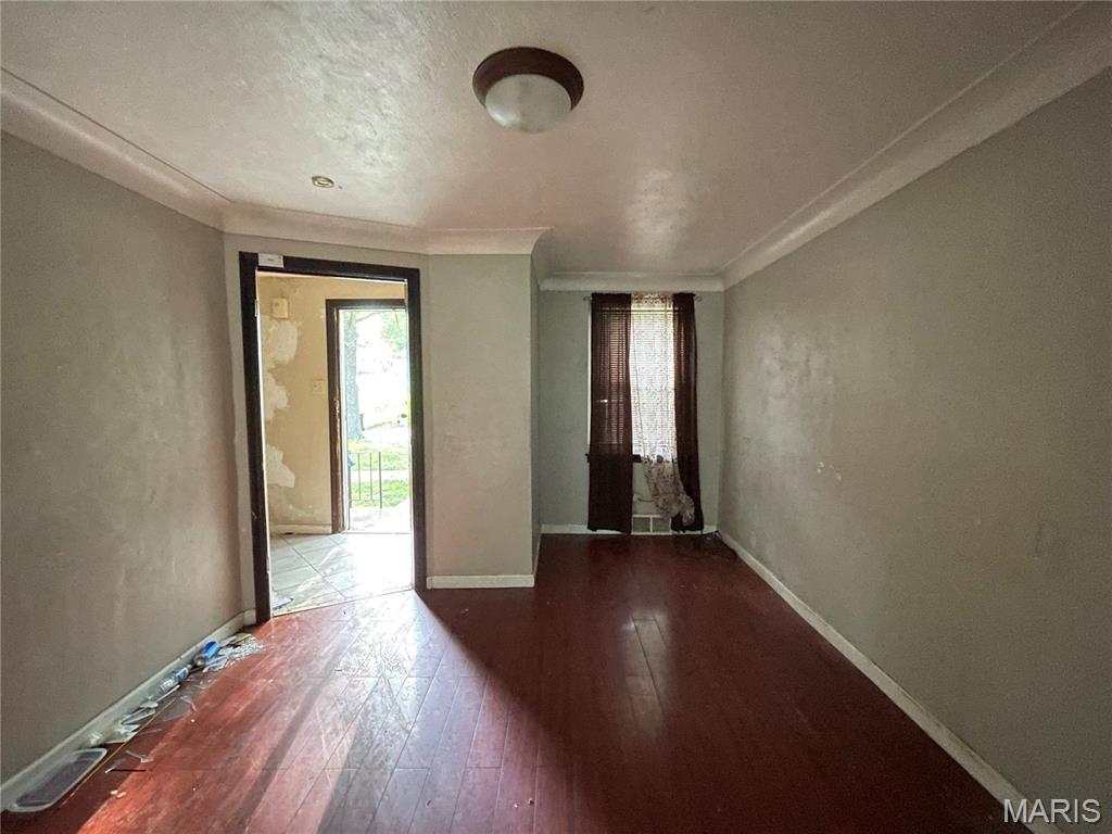 3523 Elmhurst Drive Property Photo 7