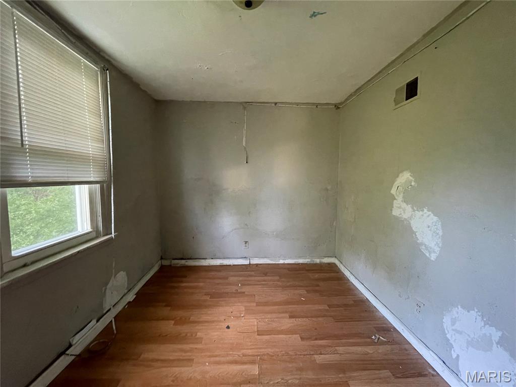 3523 Elmhurst Drive Property Photo 22