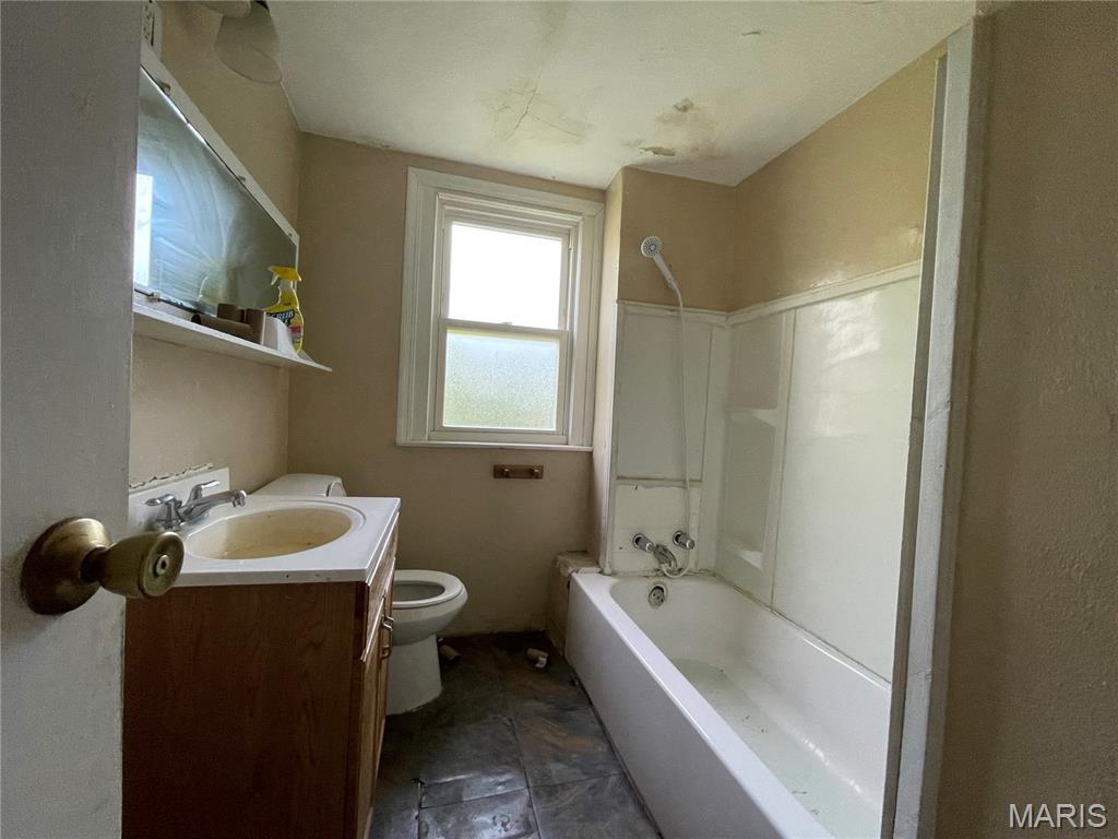 3523 Elmhurst Drive Property Photo 24