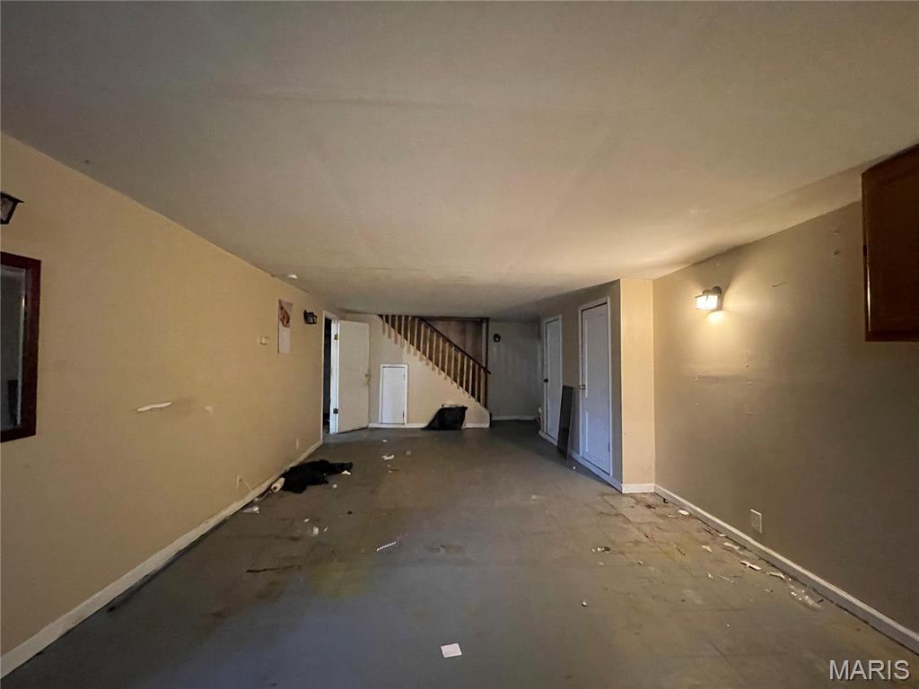 3523 Elmhurst Drive Property Photo 27