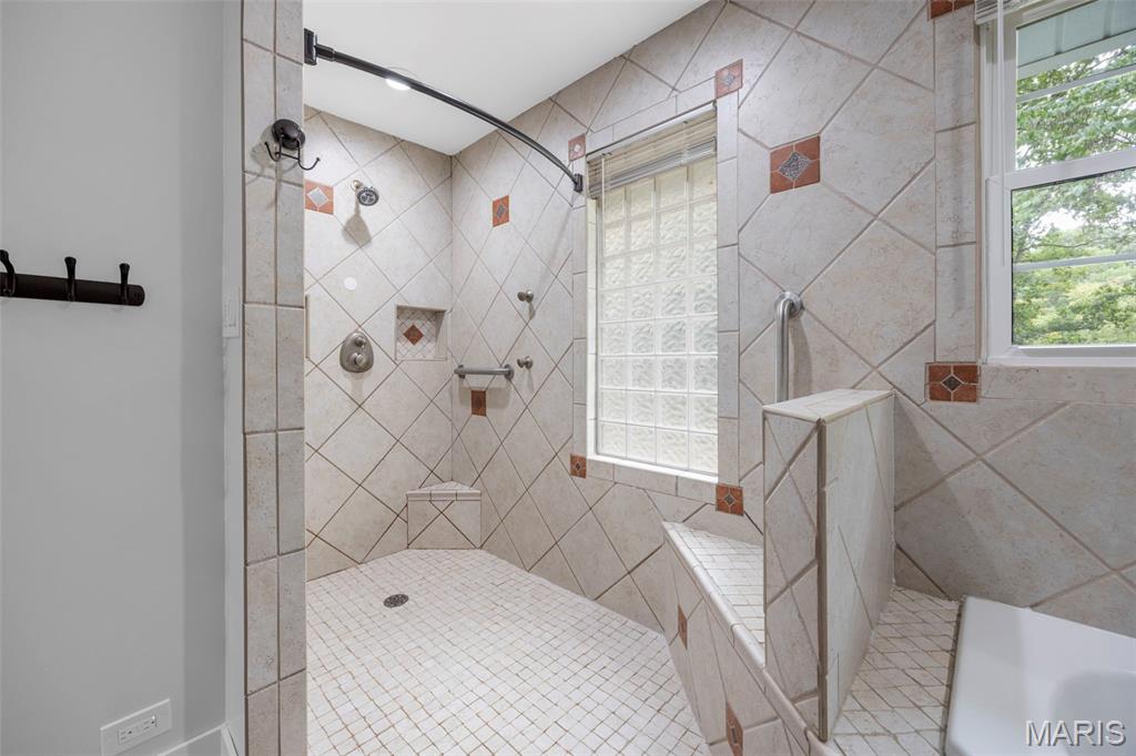 10 Briarwood Court Property Photo 36