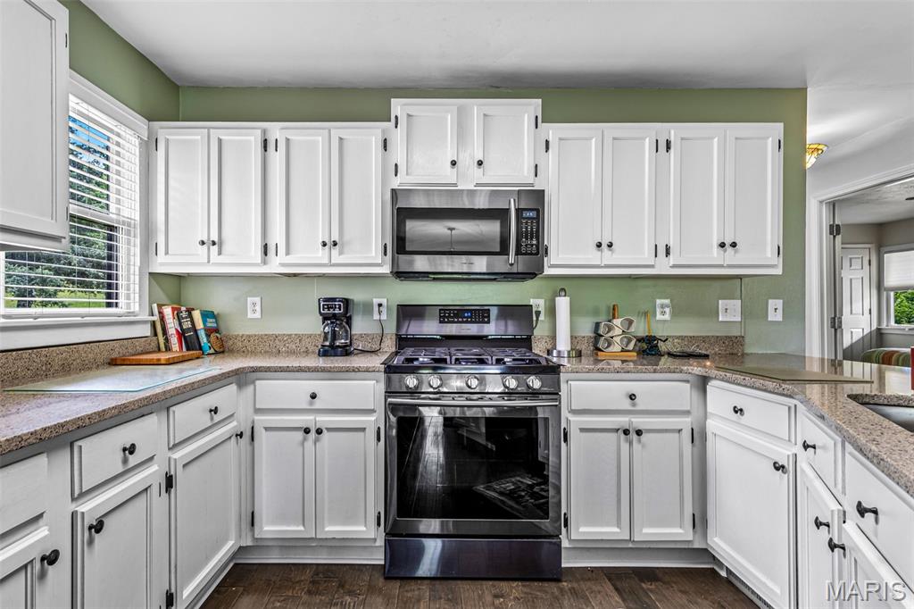 3978 Highway E Property Photo 7