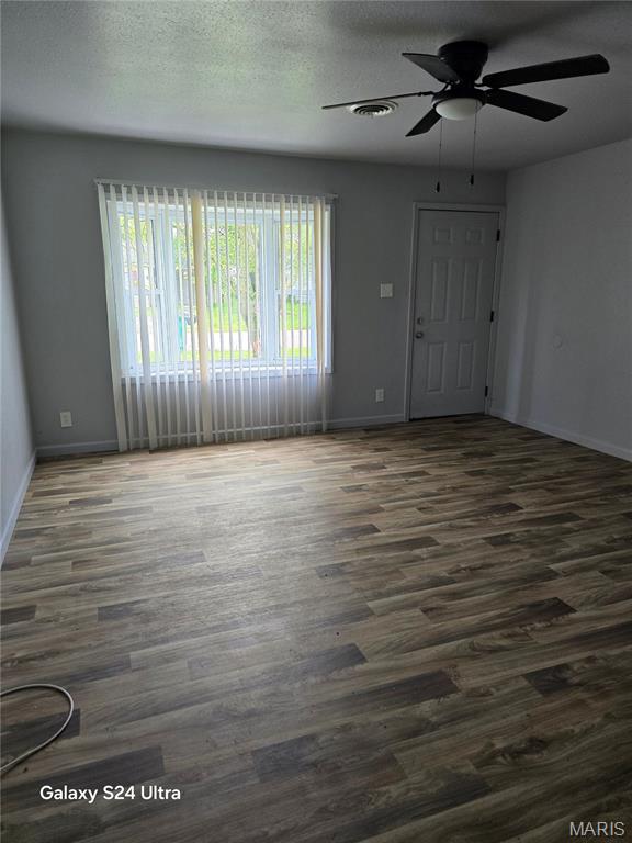 909 Saint Matthew Drive Property Photo 3