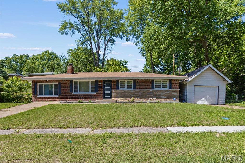 931 Thatcher Avenue