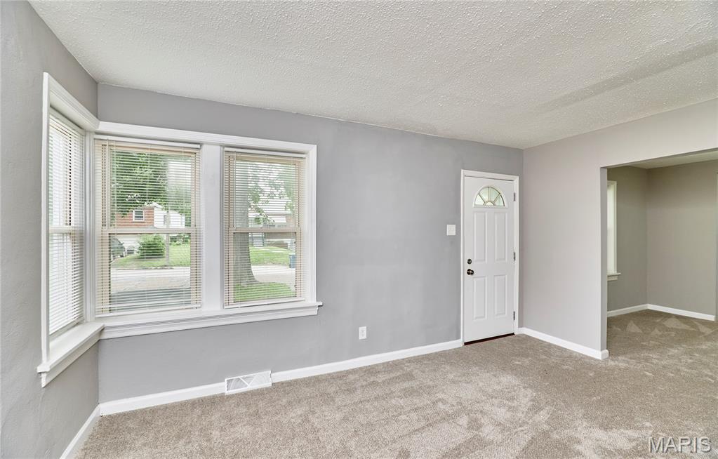 2146 Fairhaven Drive Property Photo 8