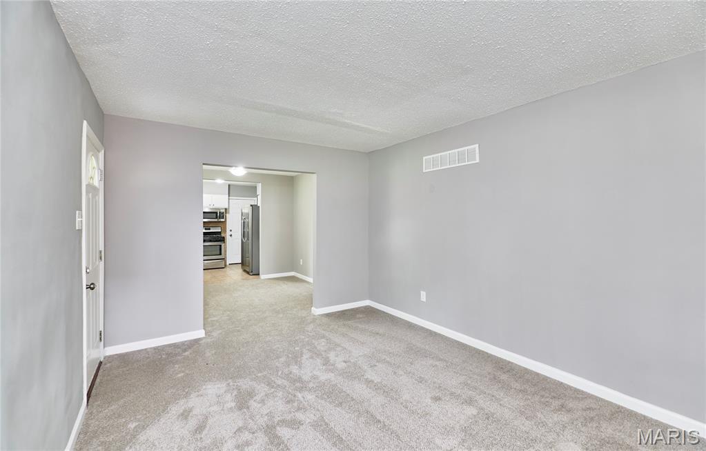 2146 Fairhaven Drive Property Photo 9