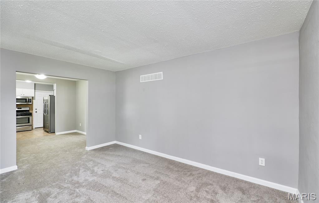 2146 Fairhaven Drive Property Photo 10