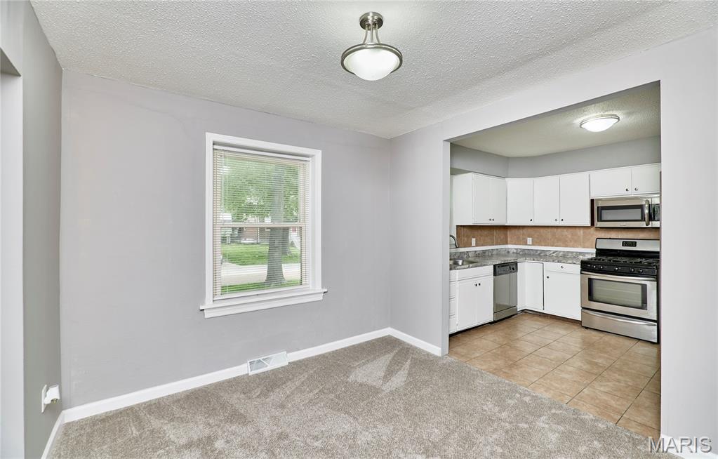 2146 Fairhaven Drive Property Photo 12
