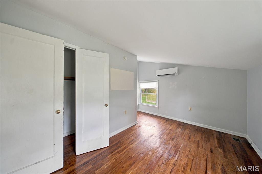 7 Southview Drive Property Photo 2