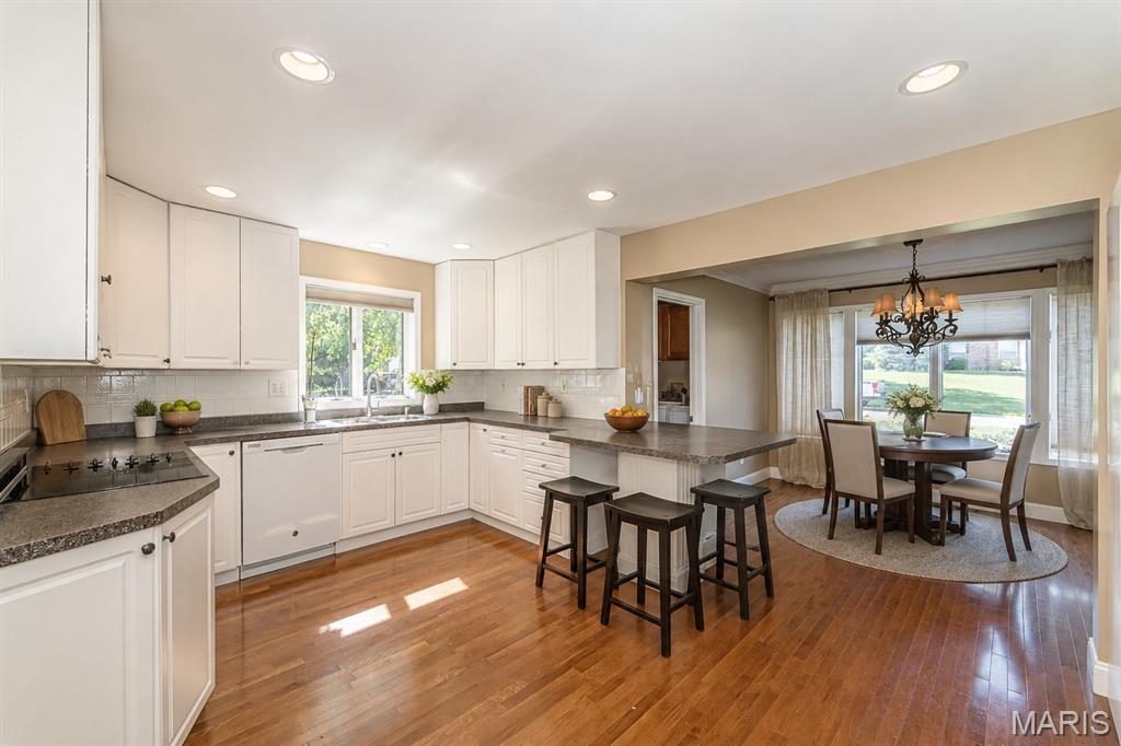 159 Spring Oaks Drive Property Photo 8