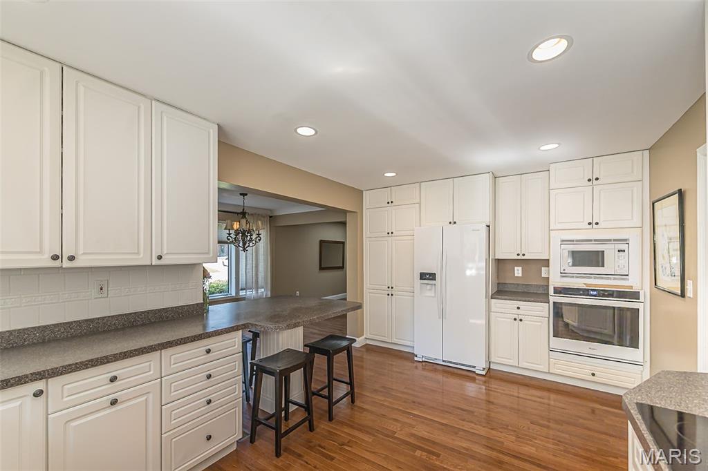 159 Spring Oaks Drive Property Photo 10
