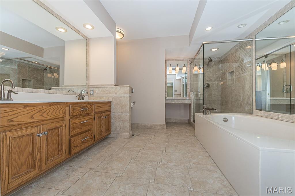 159 Spring Oaks Drive Property Photo 27