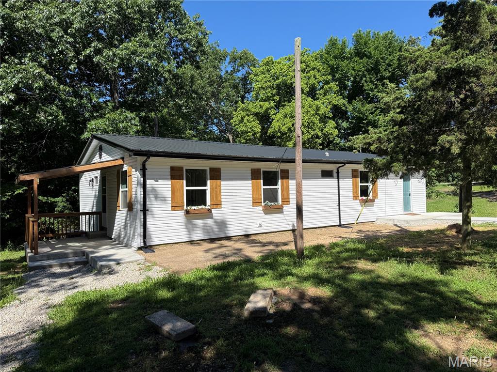 21700 Highway Y Property Photo 1