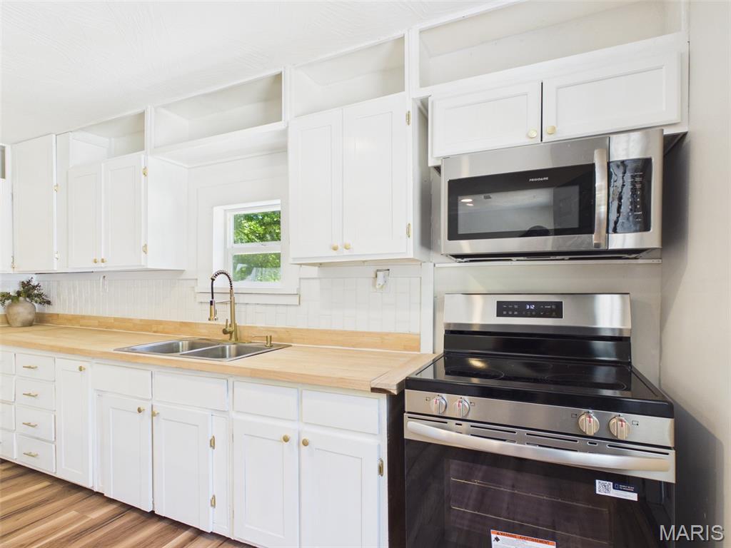 21700 Highway Y Property Photo 11