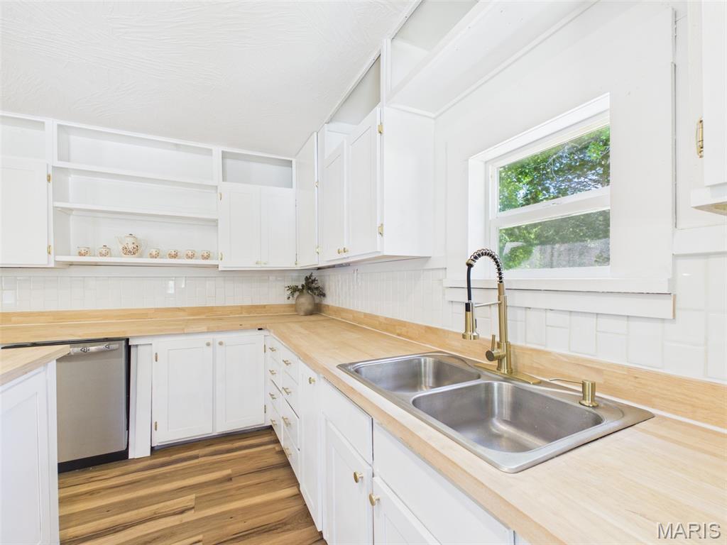 21700 Highway Y Property Photo 12