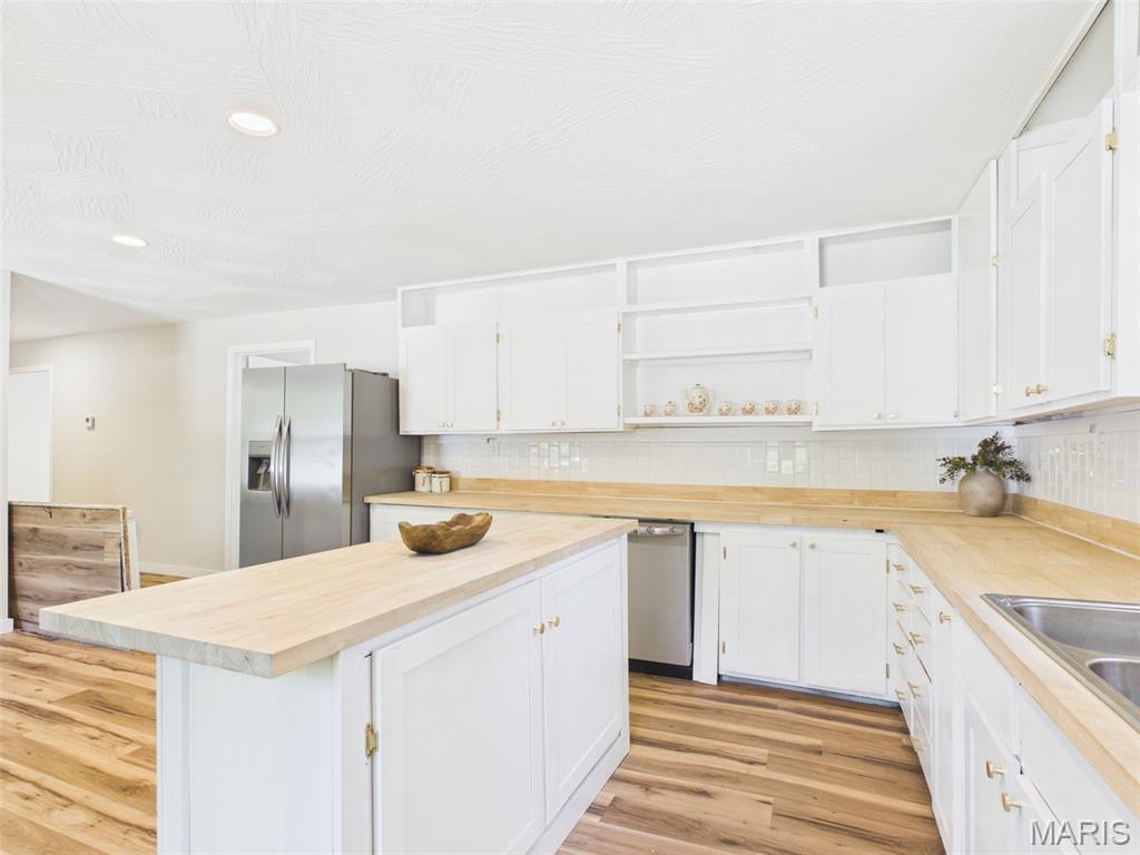 21700 Highway Y Property Photo 13