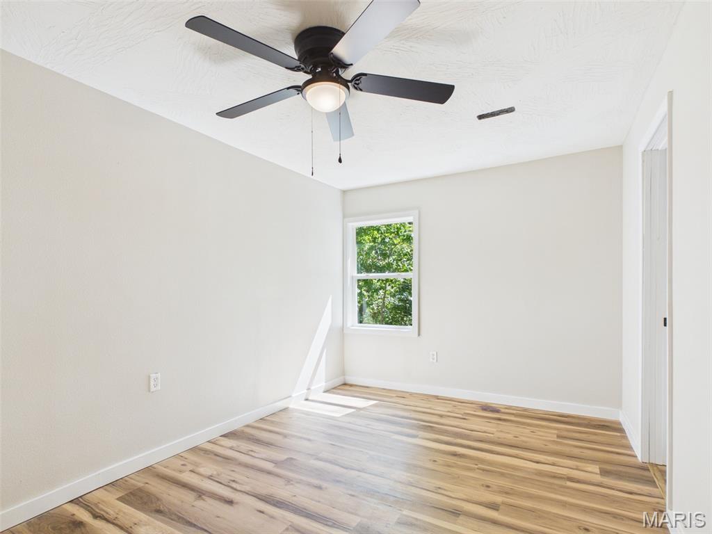 21700 Highway Y Property Photo 26