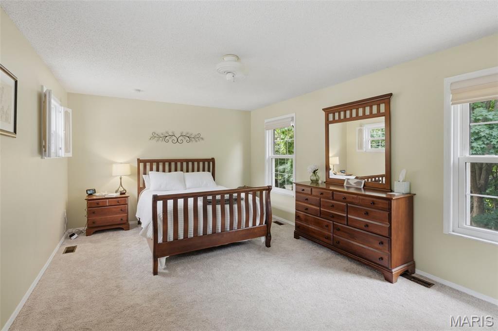 130 Holly Garden Drive Property Photo 10