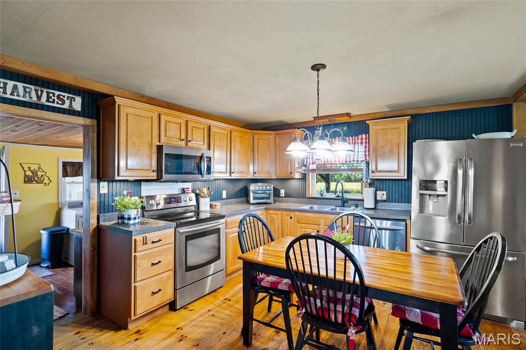 3616 County Road 2860 Property Photo 5