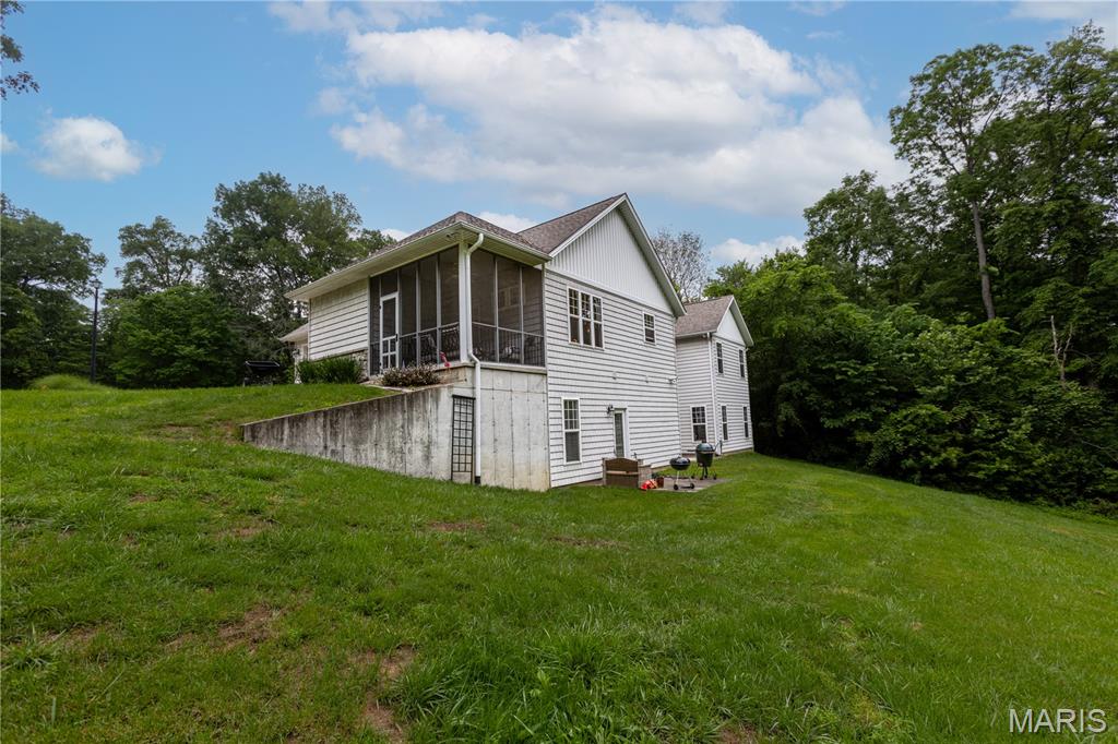 1672 Hermitage Road Property Photo 8