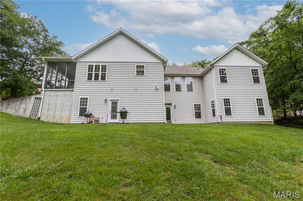 1672 Hermitage Road Property Photo 9