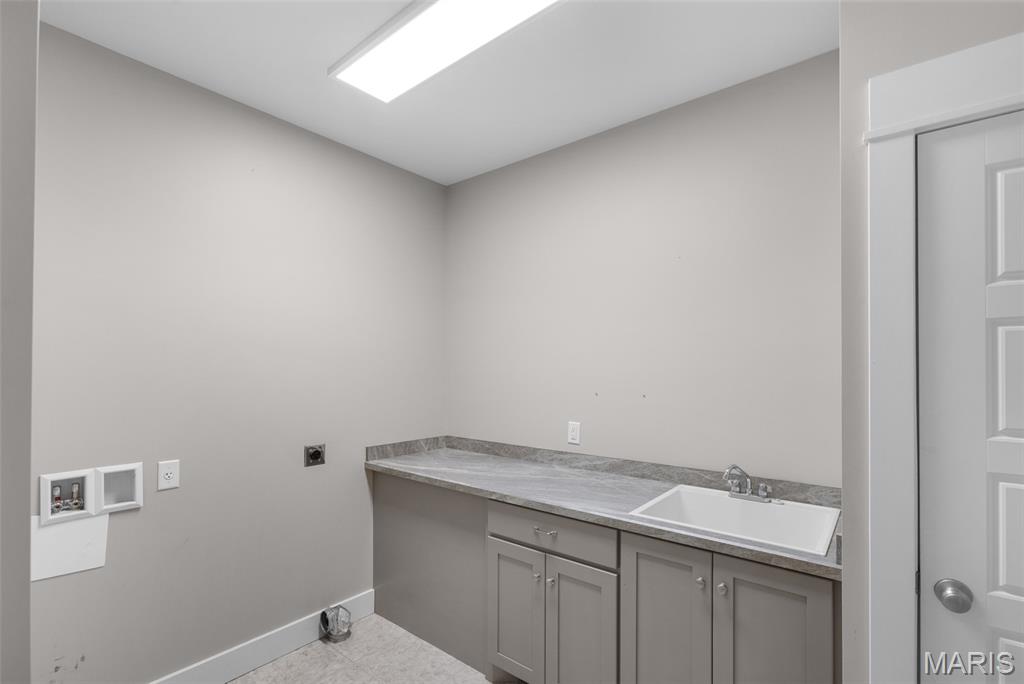 1672 Hermitage Road Property Photo 30