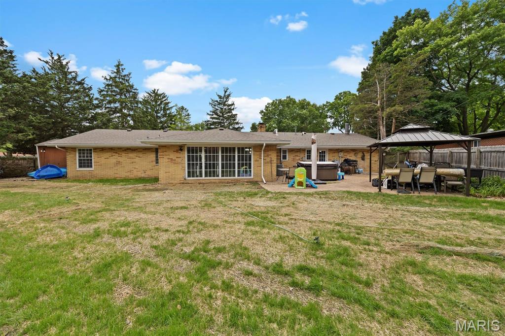 4205 S Park Drive Property Photo 37