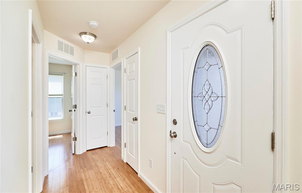 70 Round Table Court Property Photo 2