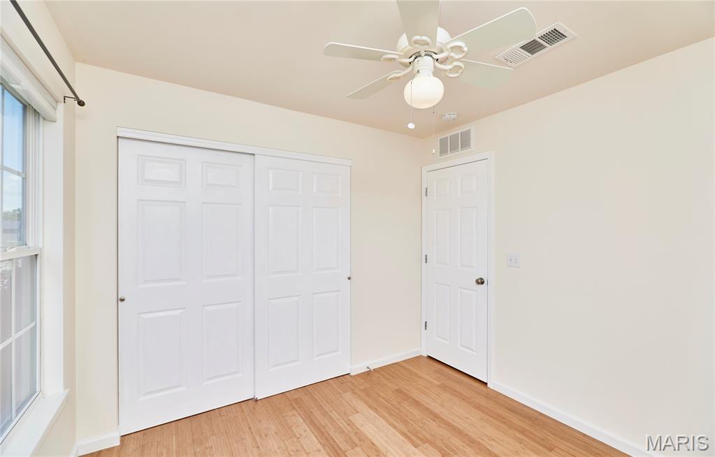 70 Round Table Court Property Photo 12