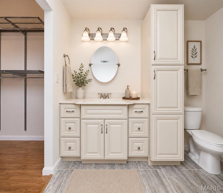 70 Round Table Court Property Photo 20