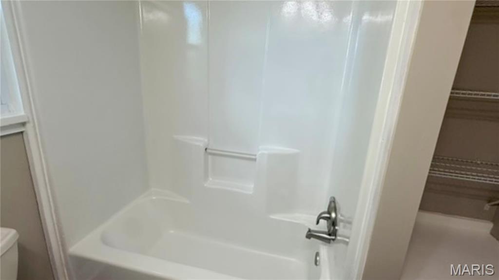 5336 Morse Avenue Property Photo 17