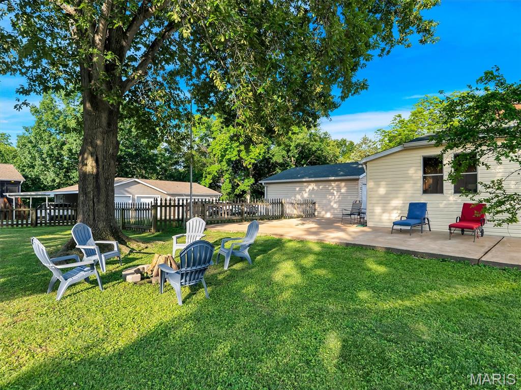104 W North Street Property Photo 44