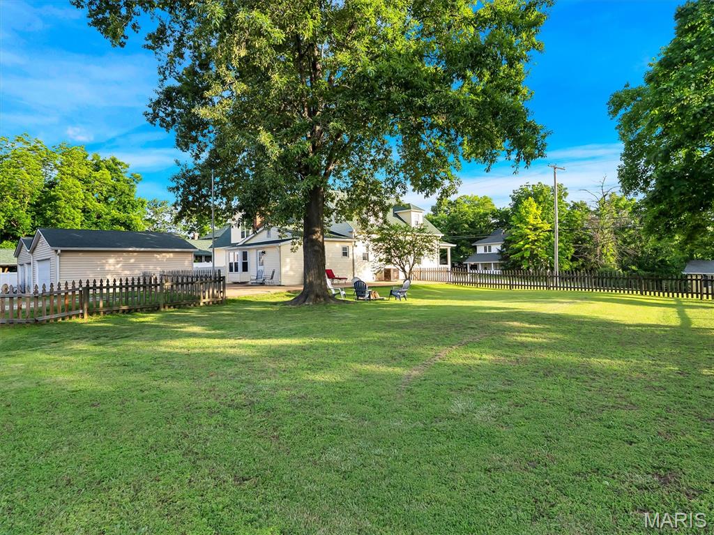 104 W North Street Property Photo 45