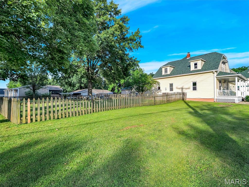 104 W North Street Property Photo 47