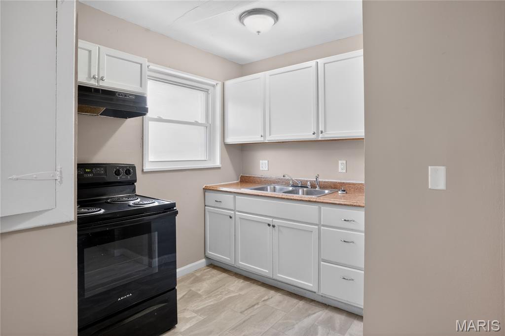 7748 Paddington Drive Property Photo 16