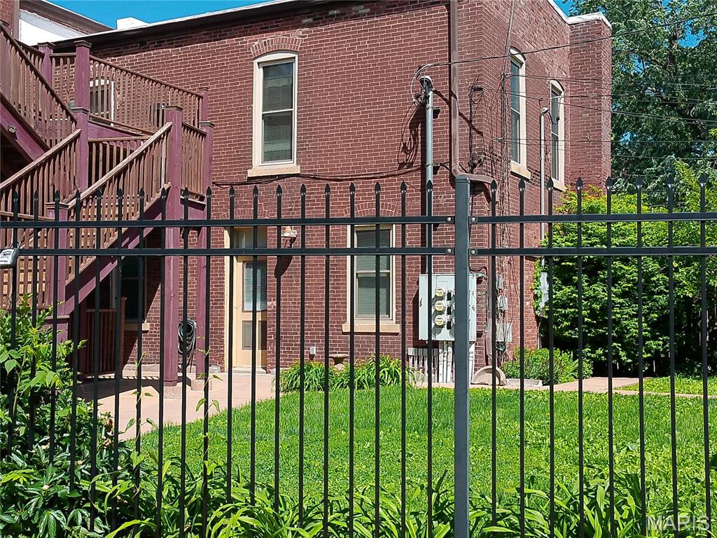 1924 Geyer Avenue C