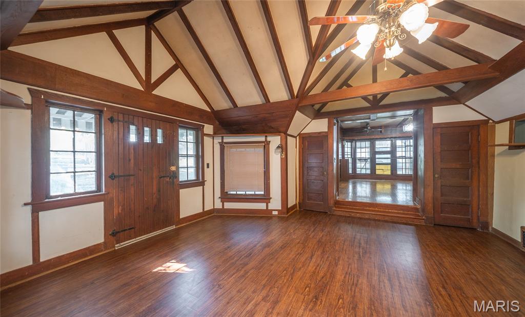 18009 Crown Road Property Photo 3