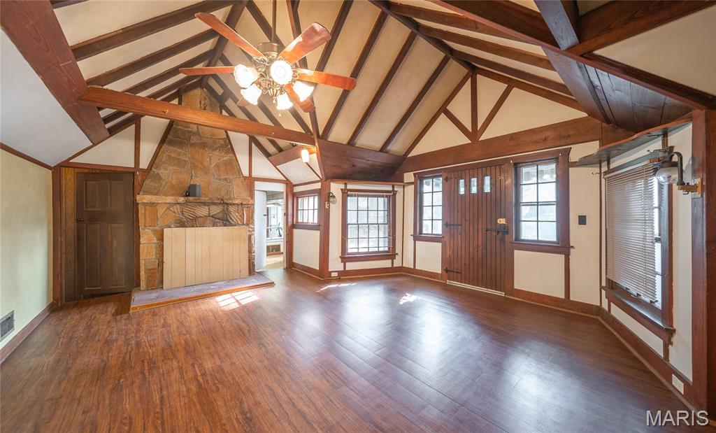 18009 Crown Road Property Photo 4