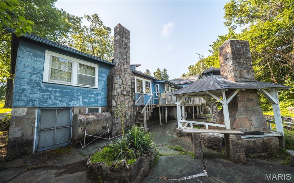 18009 Crown Road Property Photo 31
