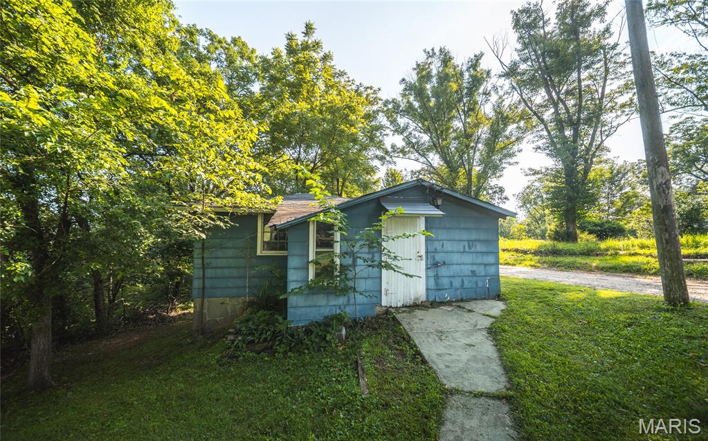 18009 Crown Road Property Photo 34