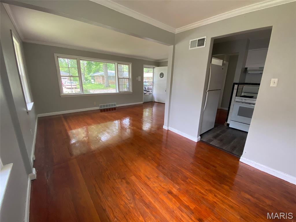 9616 Durham Drive Property Photo 3
