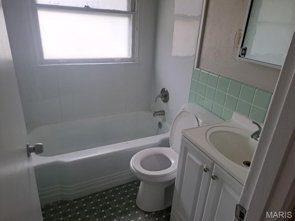 3100 Canfield Drive Property Photo 12