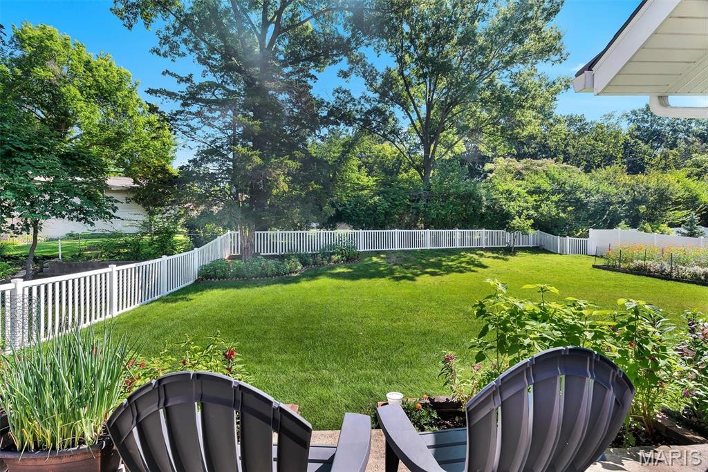 1423 Mautenne Drive Property Photo 33