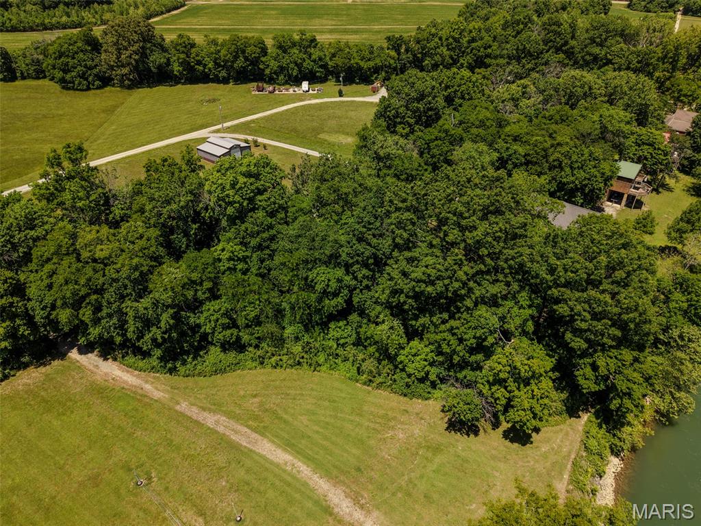 438 Paradise Acres Property Photo 16